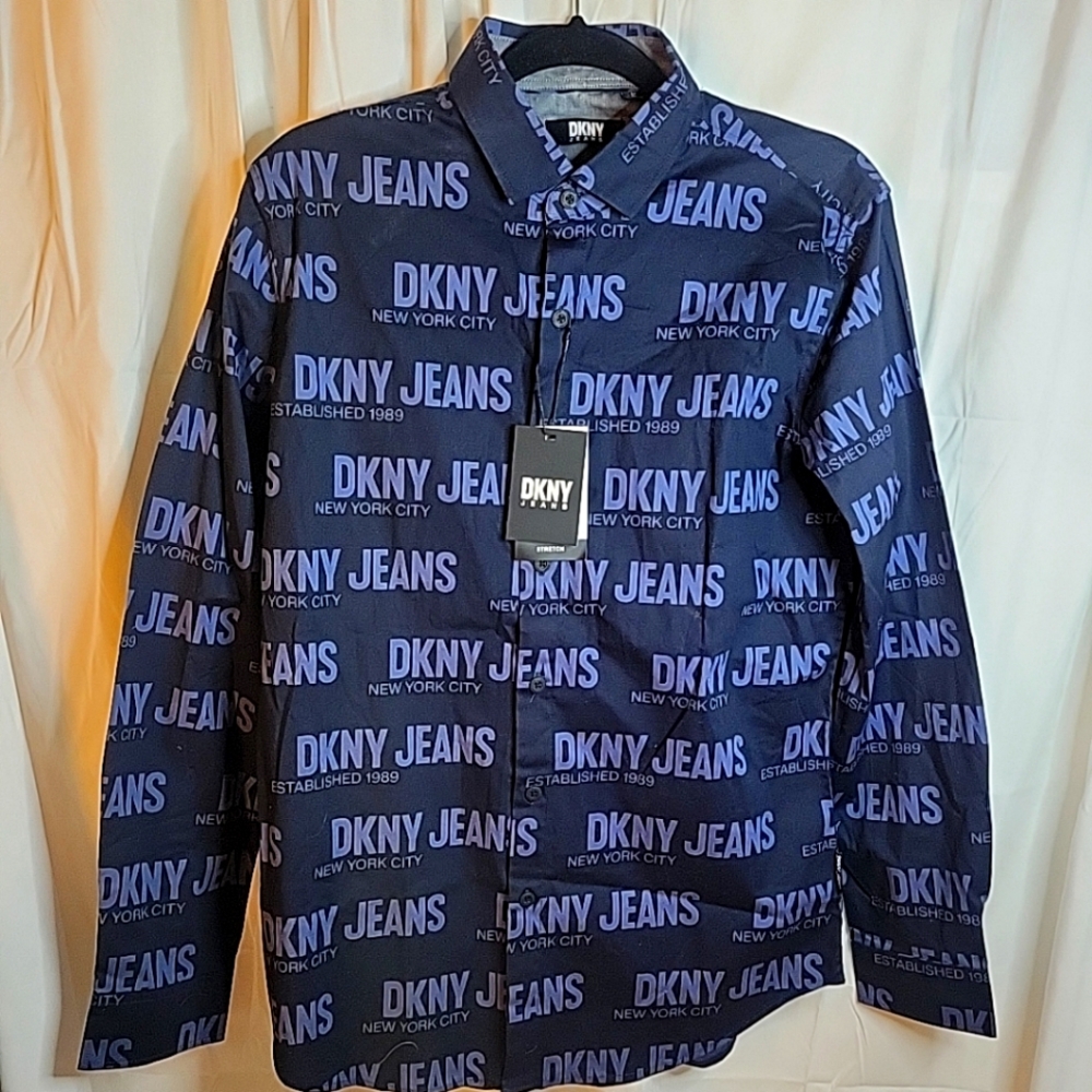 DKNY Men's Long Sleeve Button Up ShirtSize M